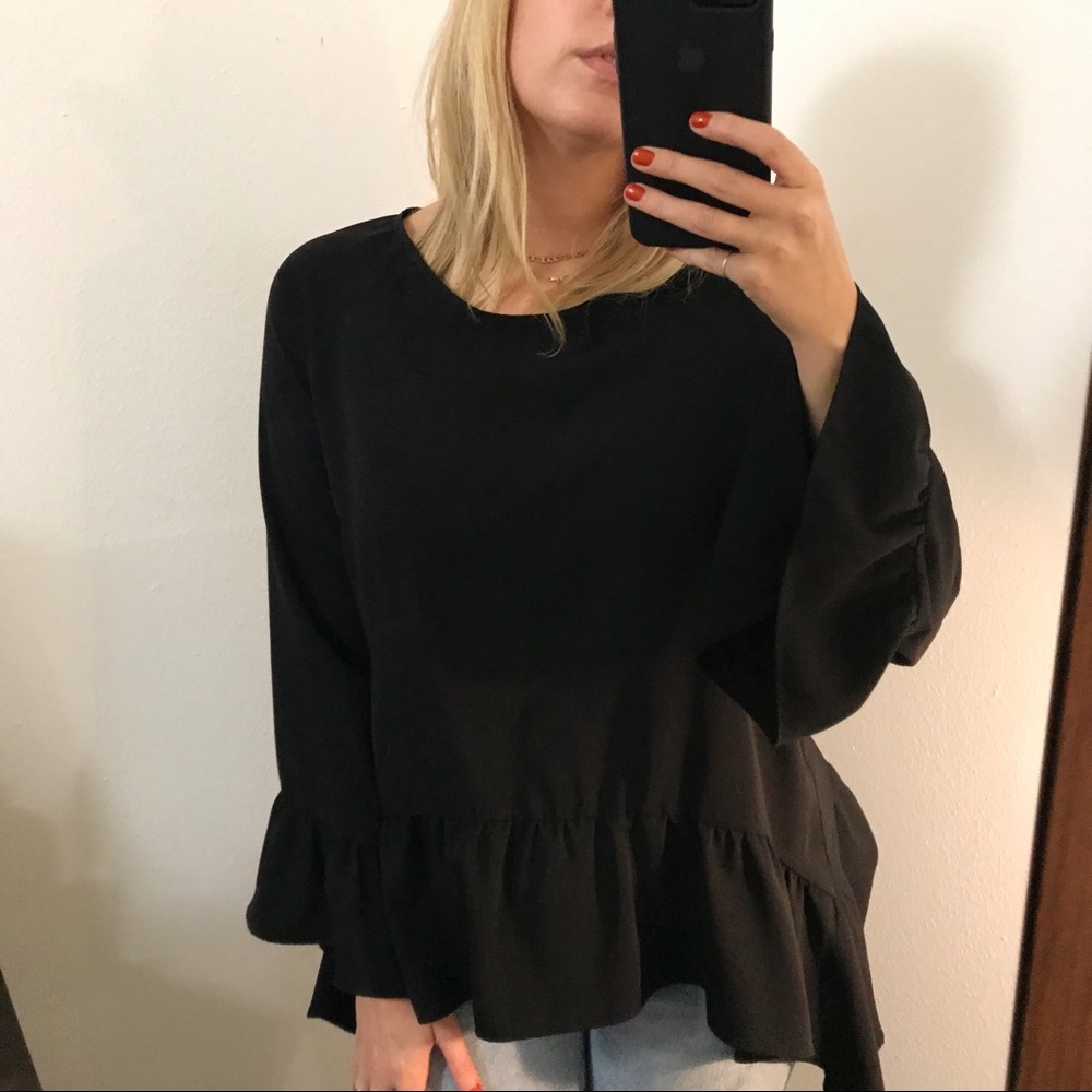 Gibson Black Ruffle Blouse - Picture 3 of 4
